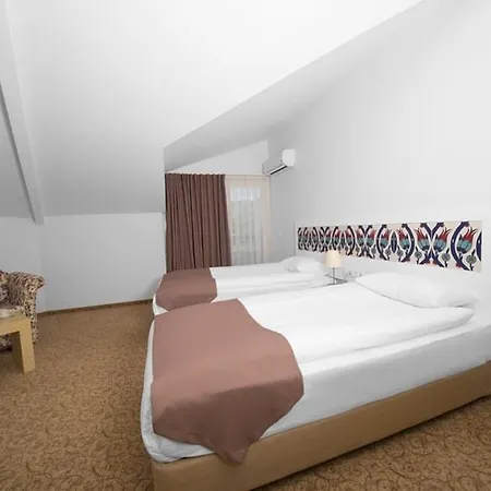 Ninova Thermal & Hotel