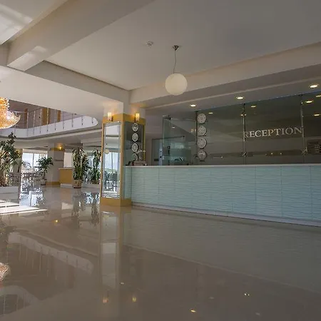 Ninova Thermal & Hotel