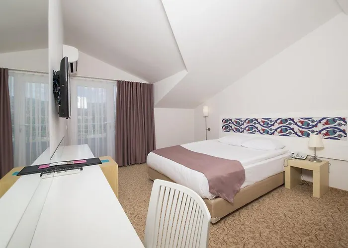 Ninova Thermal & 4* Pamukkale