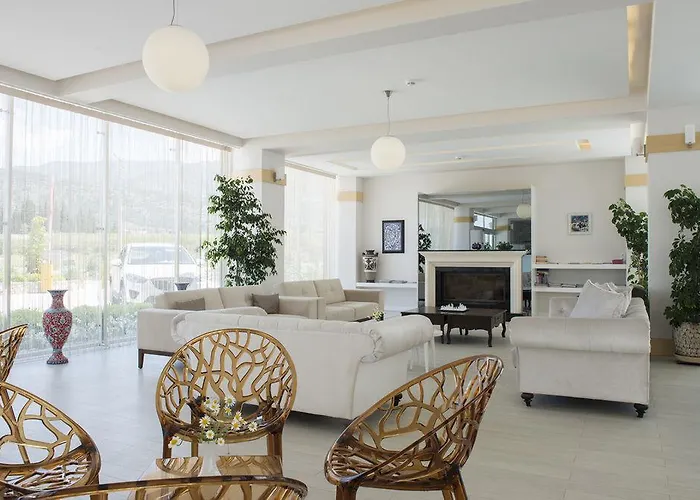 Ninova Thermal & 호텔 4*