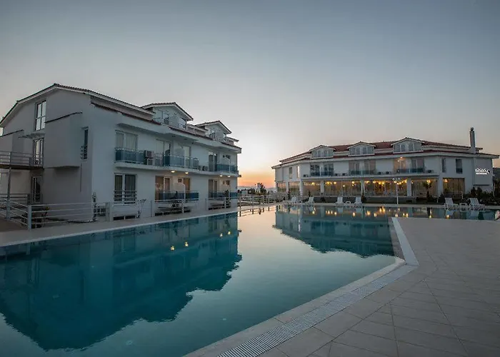 Ninova Thermal & Hotel 4*