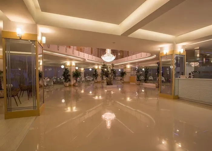 Ninova Thermal & Hotel