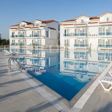 Ninova Thermal & Otel 4*