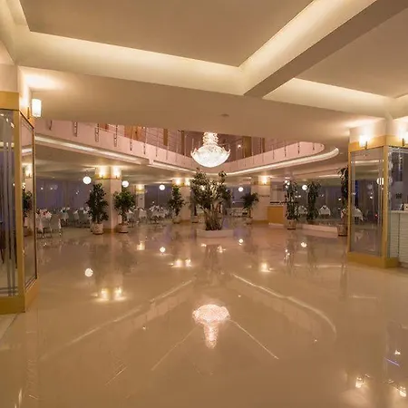 Ninova Thermal & Отель