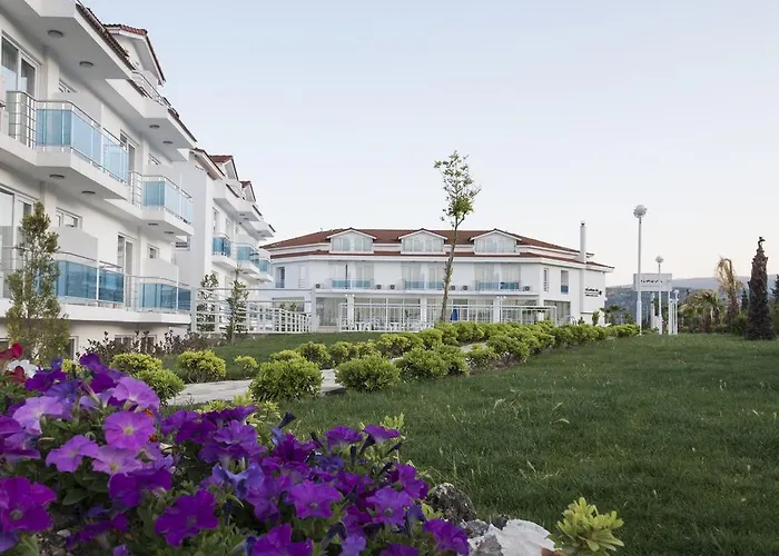 Ninova Thermal & Pamukkale