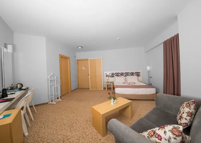 Hotel Ninova Thermal &