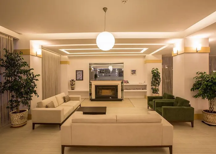 Ninova Thermal & Hotel